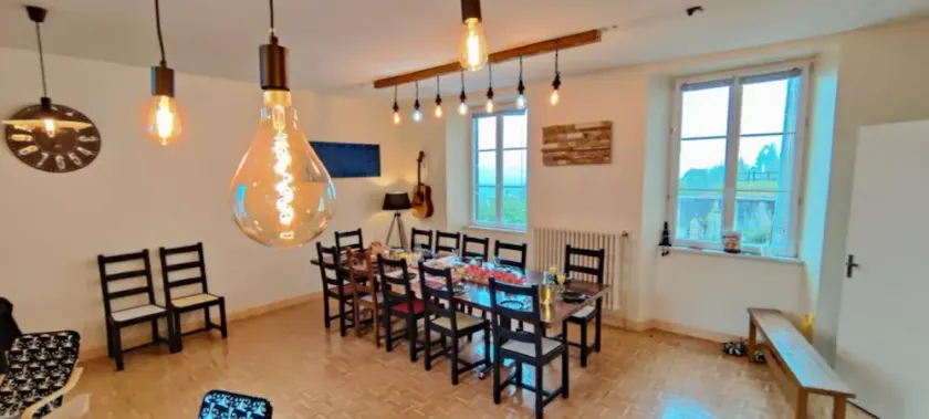 Very large 15-person gite in a former monastery - Image 1