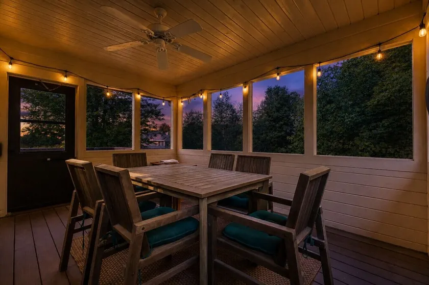 Fox Wood Path Getaway - Image 1