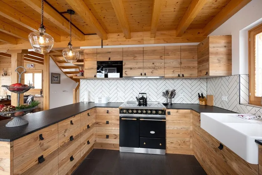 Amazing chalet in the Swiss Mountains - completely renovated - Image 1