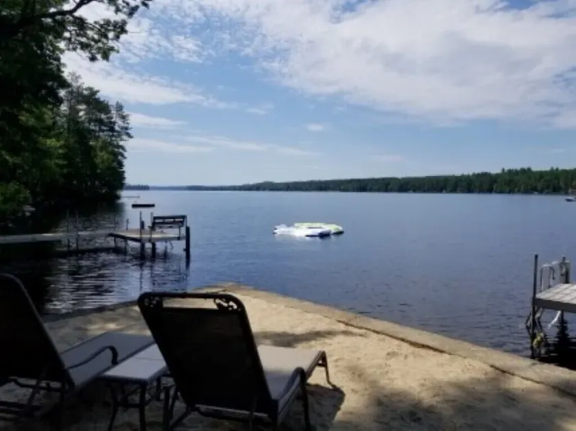 Lakefront Paradise on Northern Tip of Long Lake - Image 1