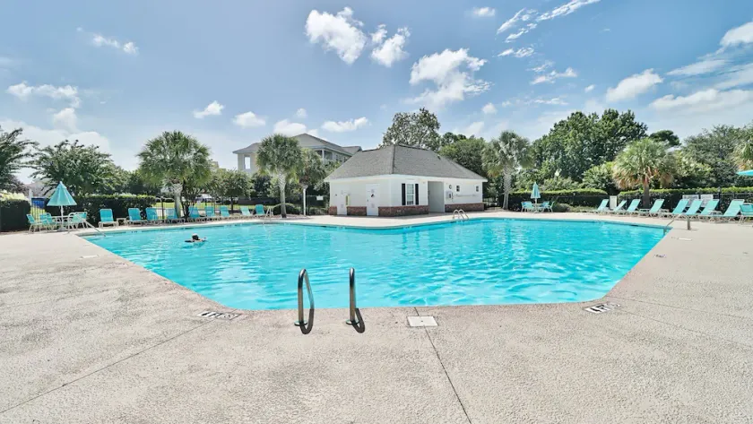 1023 Ironwood - Image 1