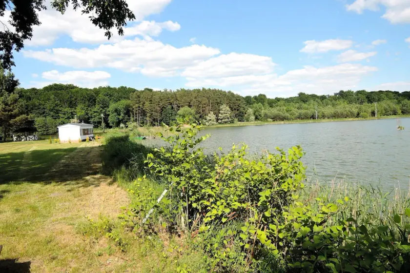 Holiday Home in Szczecin for 6 Persons at the Lake - Image 1
