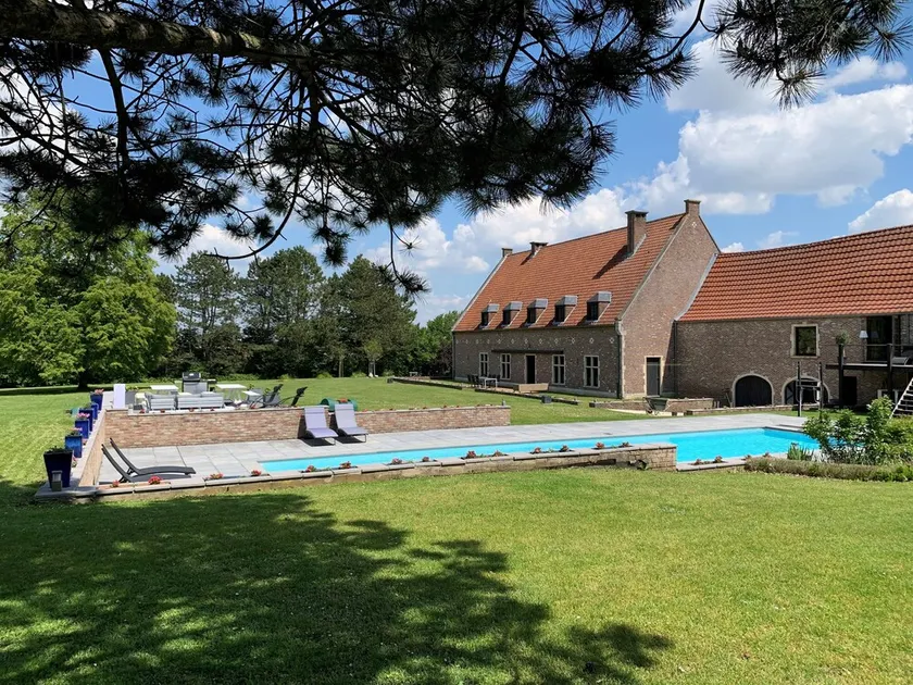 Der luxuriöse Bauernhof von Chapeauveau mit Pool 8 -13 Pers. - Image 1