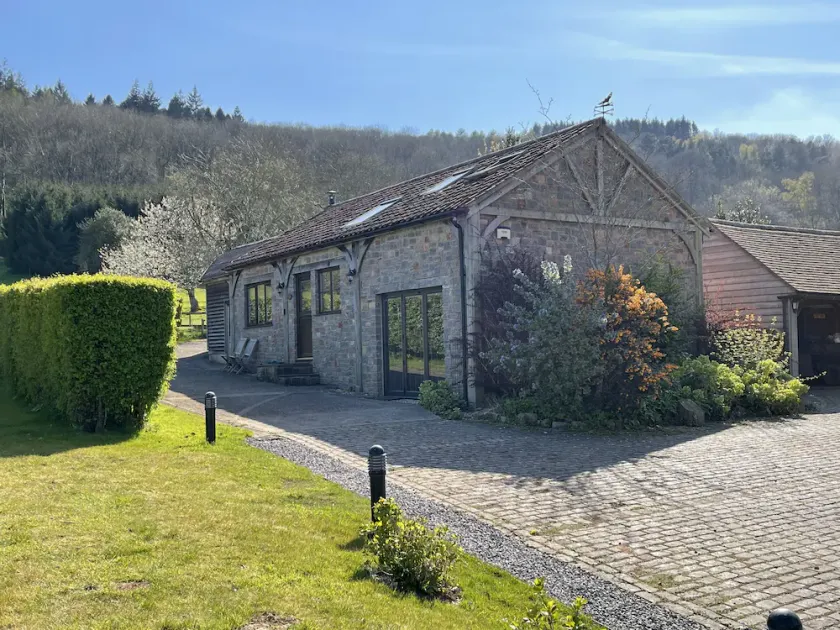 Secluded converted Barn nestled on the North slopes of the Mendips. - Image 1