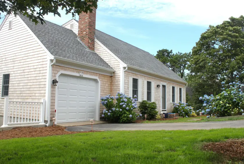 Courte distance de marche de la plage de Clean, Beautiful 3BR / 2BA Home! - Image 1