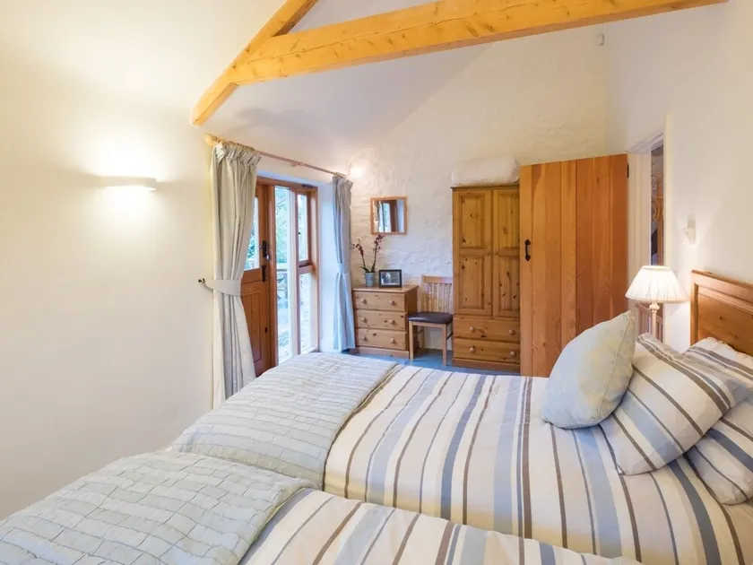 Cottage-Supérieure-SDB privée - Image 1