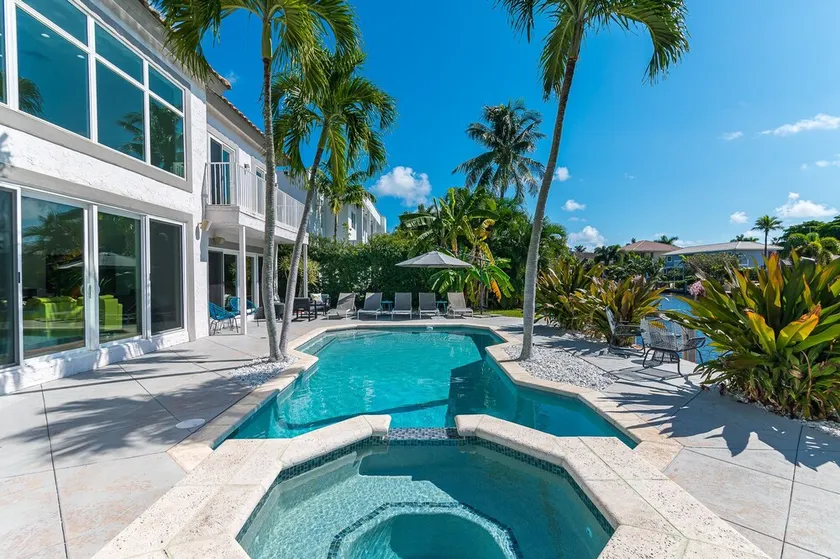 Waterfront Estate Exclusive-Paradise Lighthouse Point Florida Private Pool/Spa - Image 1