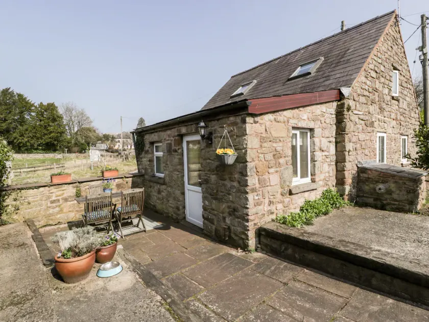 THE POUND, pet friendly, with a garden in Trellech - Image 1