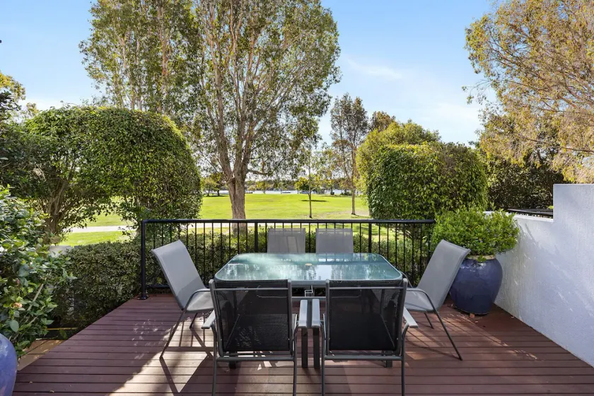 Villa Aqua 6 - Riverfront Noosaville - Image 1