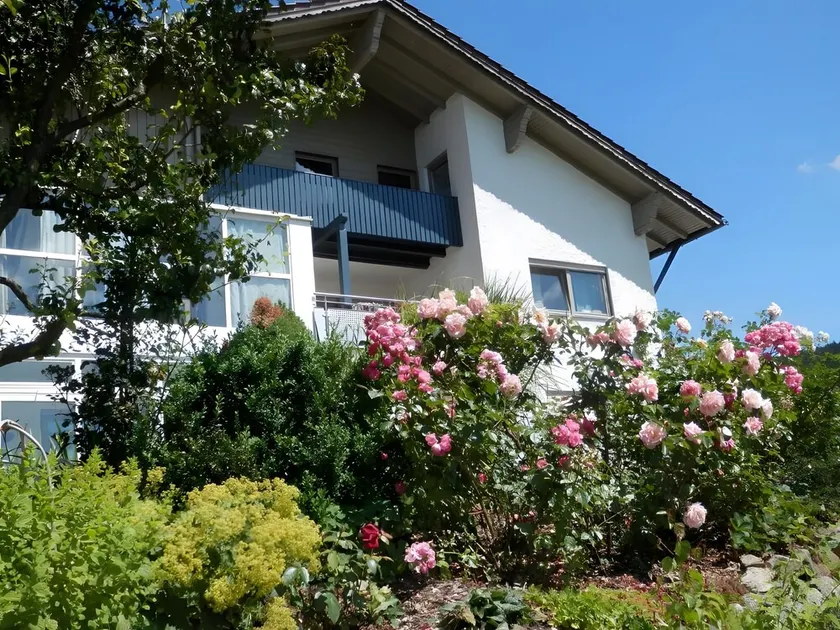 Holiday flat ‘Grabmeier - Number 2’ with mountain view, balcony and Wi-Fi - Image 1