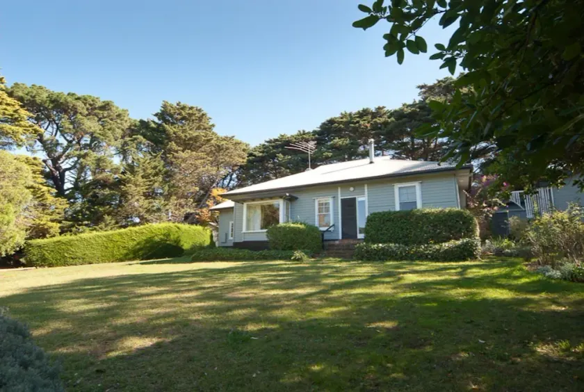 Tyrone - Charming Flinders Cottage - Image 1