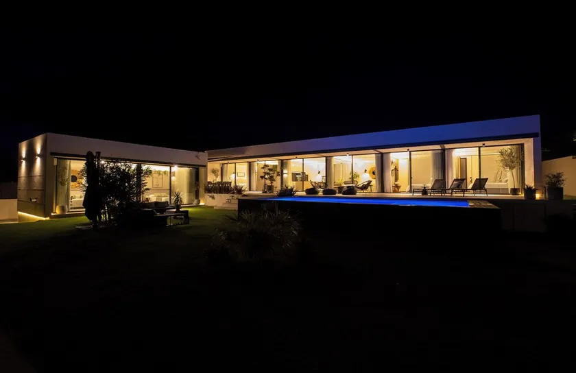 Pizpireta Villa Rural. Vivienda vanguardista en plena naturaleza. - Image 1