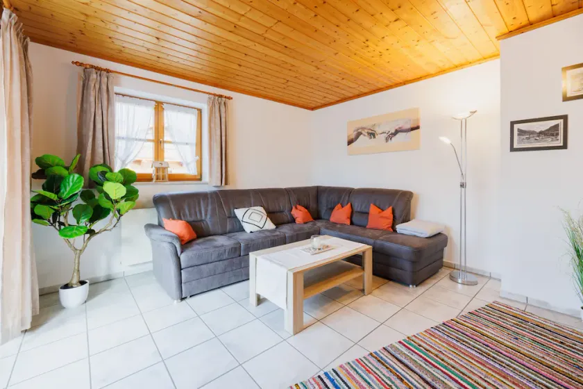 Apartment 54sqm, balcony, kitchen, 1 bedroom, living room, max. 2 persons - Image 1