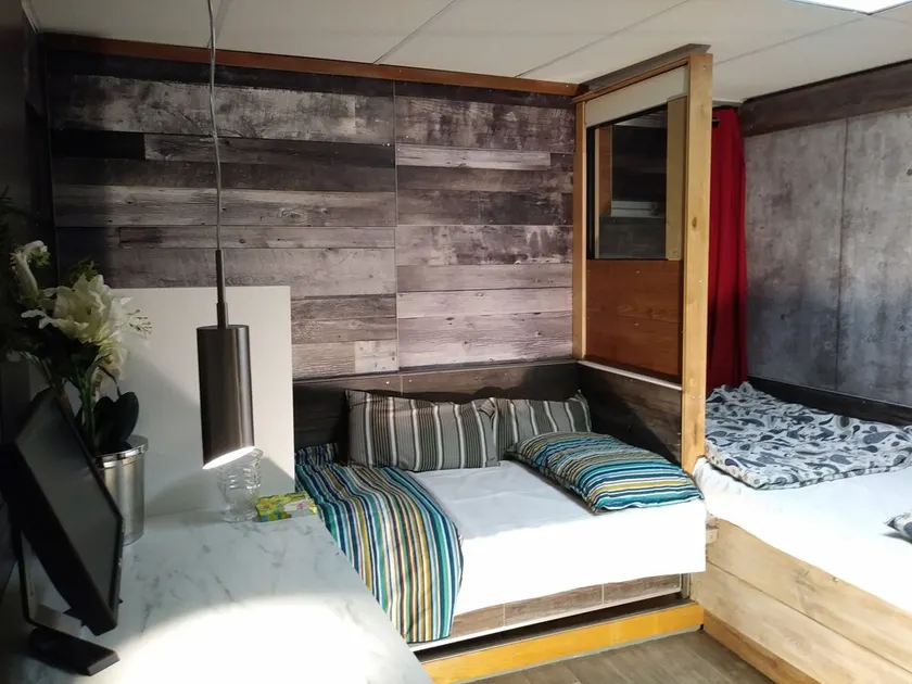 BASEMENT APARTMENT (1 Bedroom-2 Beds) - Image 1