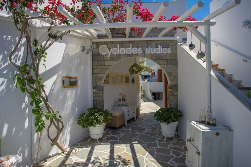 Cyclades Studios - Image 1