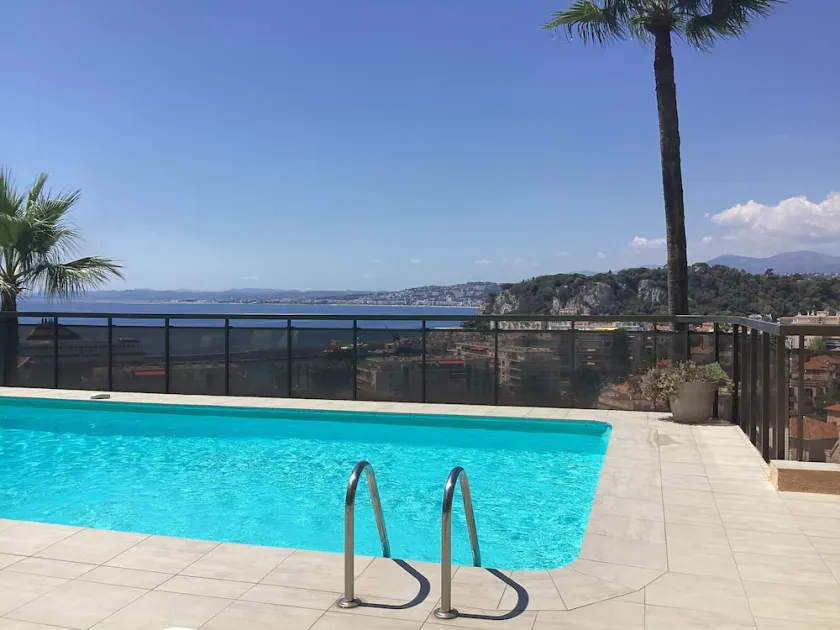 Two rooms with panoramic view on the sea, air conditioned, free parking - Image 1