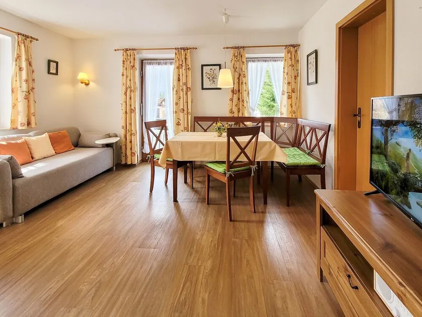 Vacation apartment south, 1-2 persons, 51 sqm, 1 bedroom, balcony, non-smoking - Image 1