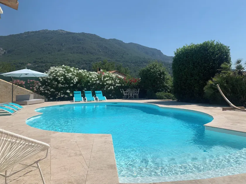 Charming Provencal Style Villa with a great pool area suitable for kids! - Image 1