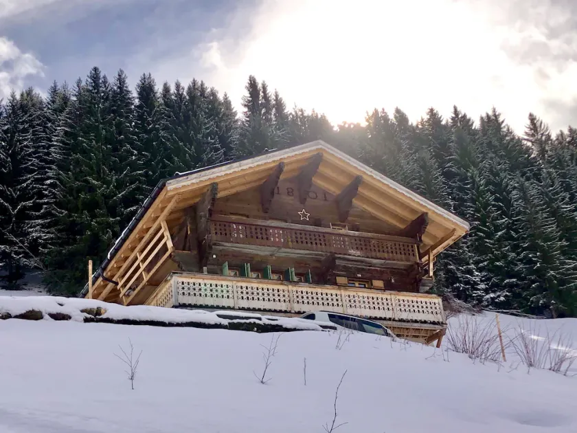Schweizisk Chalet med Hot Tub - Image 1