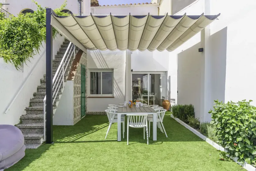 ❤ BEACH HOUSE- CLOSE TO BARCELONA, FREE AC &WiFi - Image 1