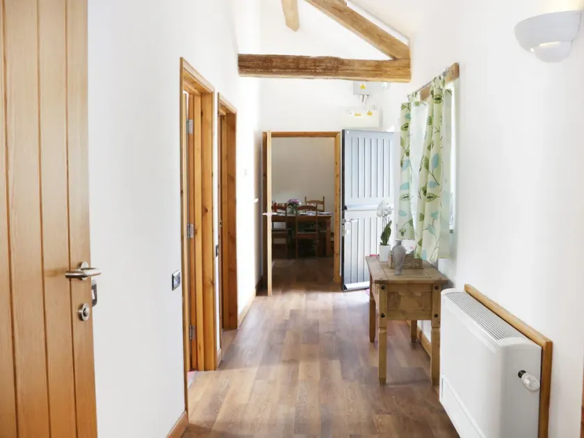 Woodside Cottage - Image 1