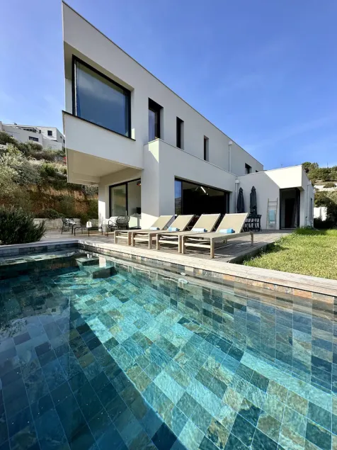 Casa Mare Monti moderne villa, meget smuk udsigt over havet og bjergene nær havet - Image 1