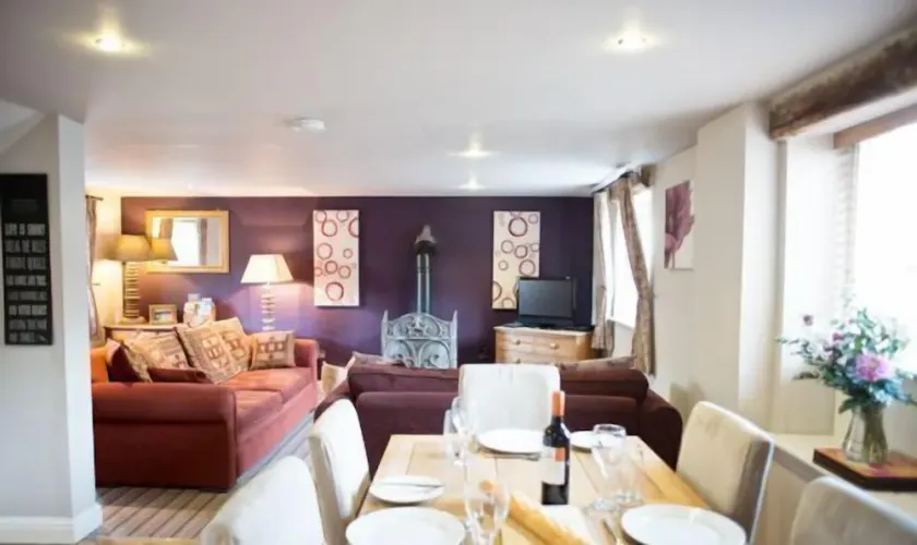 Shippon Cottage - sleeps 6 guests  in 3 bedrooms - Image 1
