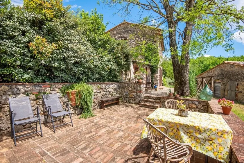 Farmhouse 'Casa Stella' with Infinity salt water pool shared, Private Terrace and Wi-Fi - Image 1