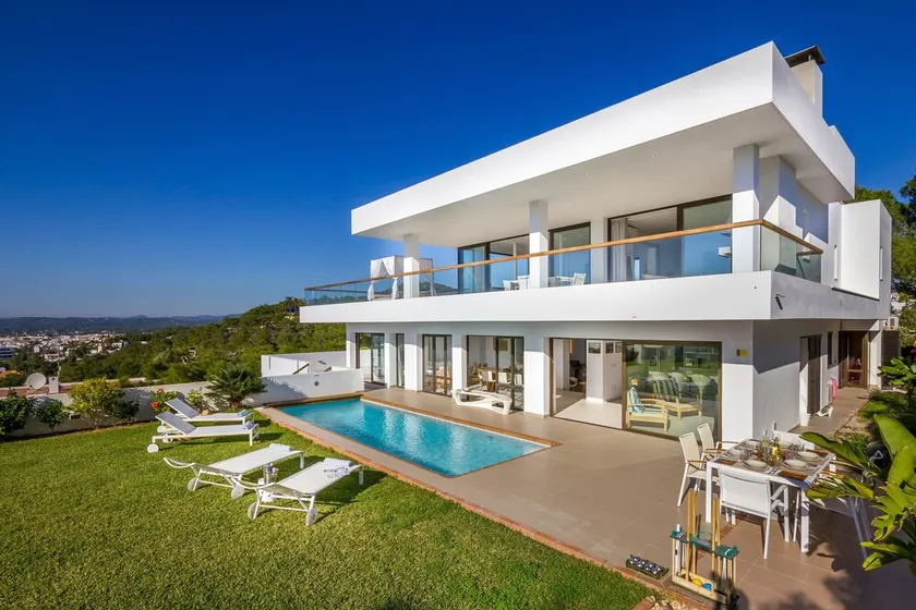 Stunning Villa Close To Ibiza Town with Panoramic Sea and Sunset views - Image 1