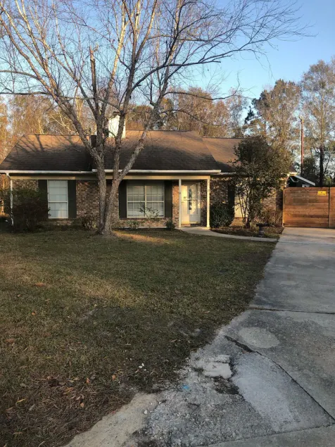 Minutes from Airport & Gulfstream - Image 1
