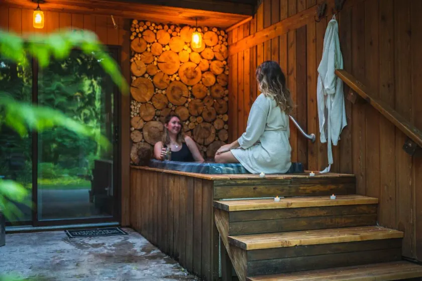 A Retreat -Romantic,Private Hot Tub,Riverside,Forest, Private,Quiet, not a hotel - Image 1