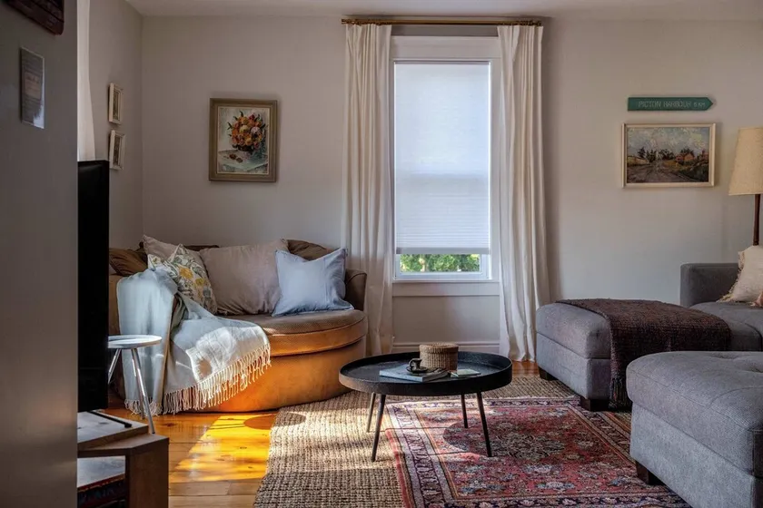 Maison Marigold ST-2019-0060-R5 - Image 1