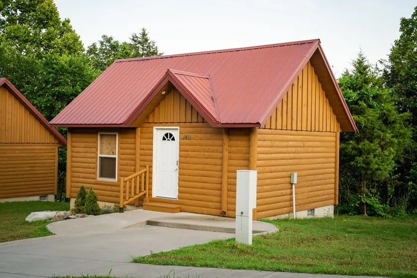 Kayak Cabin w/ Air Purifier - Image 1