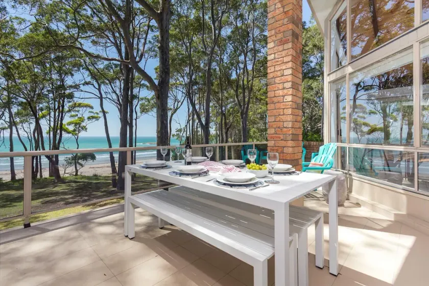 Absolute Beachfront Penthouse | Panoramic Ocean Views | Batemans Bay Luxury - Image 1