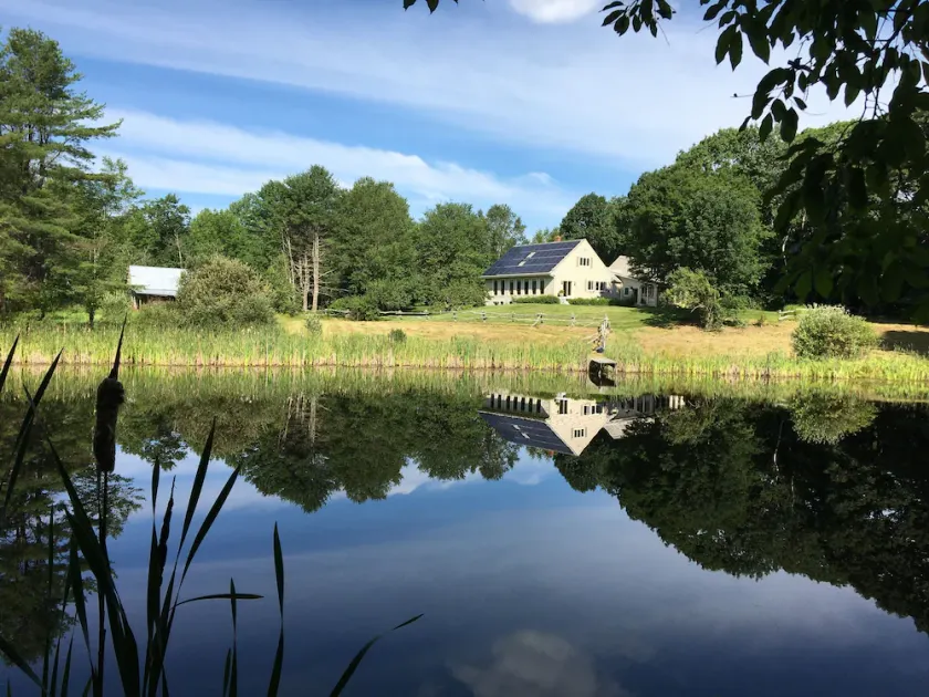 ENJOY TWIN PONDS WHILE EXPLORING MIDCOAST MAINE - Image 1