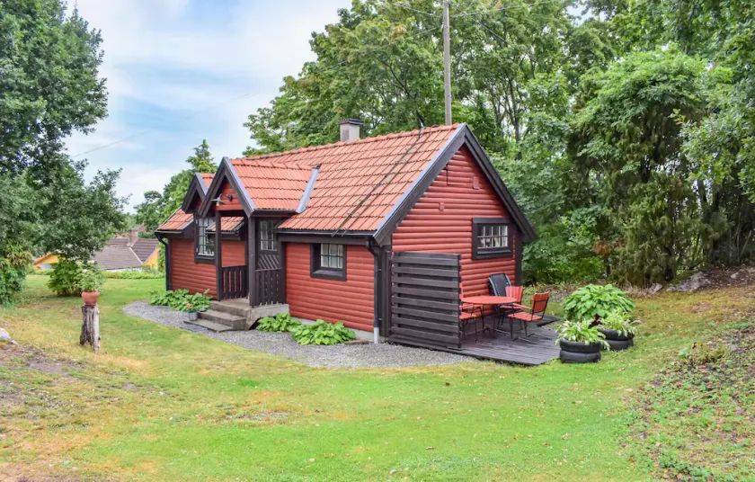 Beautiful Home In Asarum - Image 1