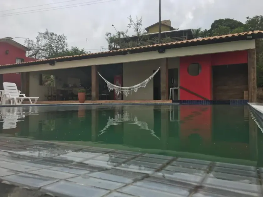 Belíssima Casa em Chã Grande com Piscina em Condomínio Fechado - Image 1
