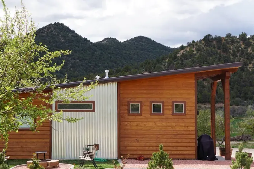Apfel Hollow Tiny House # 3 Zion / Bryce Kleines Haus im Apfelgarten! Für 4 Personen - Image 1