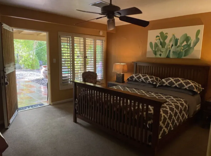 Room 5️⃣ studio in a boutique hotel with kitchen by the pool in downtown PS  - Image 1