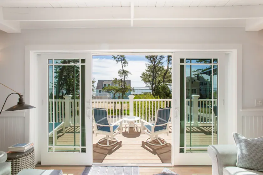 Lovely Beach house in GRB - Heated pool! - Image 1
