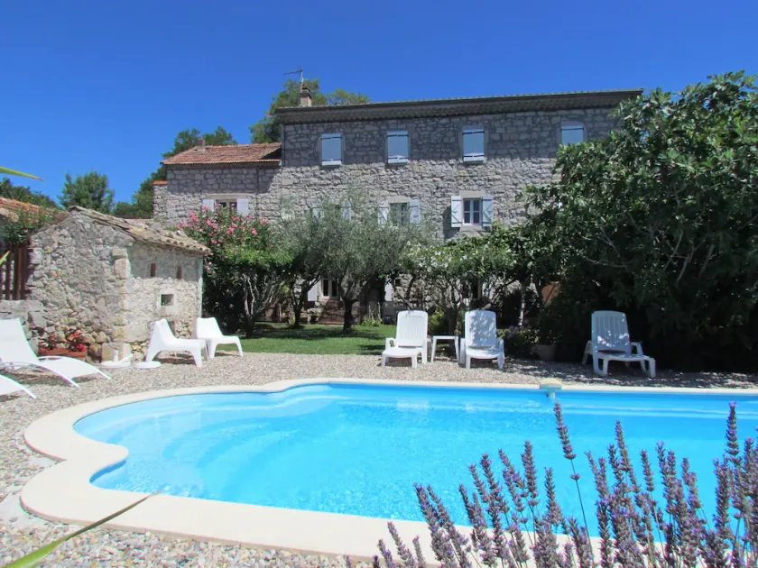 Character house for 12 people, PRIVATE POOL - Image 1