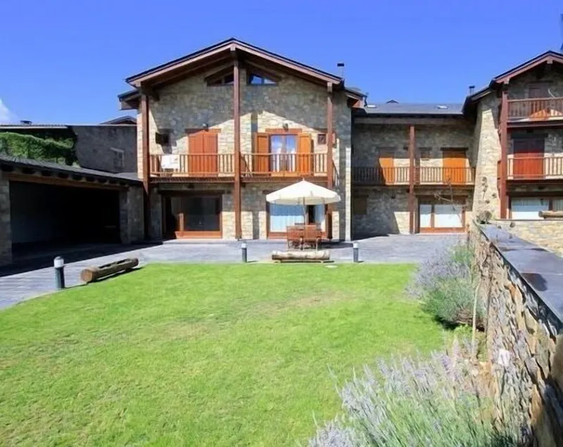 Charming stone and wood house maximum 10 people - Image 1