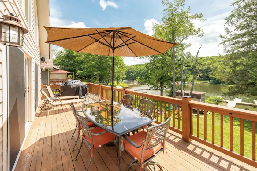 Cozy Lake Escape Near State Park & Slopes - Image 1