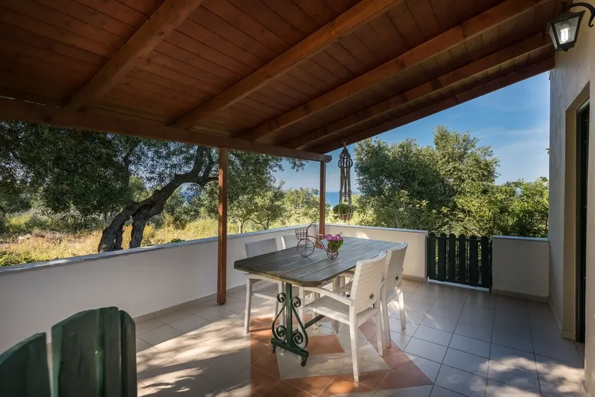 Villa with sea view, pool and Breakfast included - Image 1
