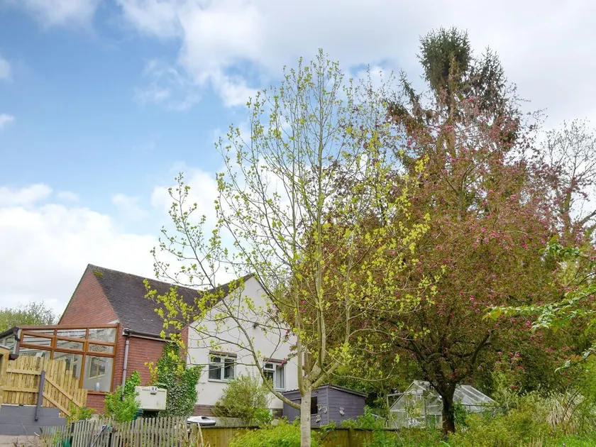 1 bedroom accommodation in Bridgnorth, near Ludlow - Image 1