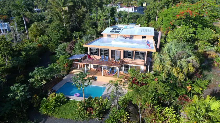 Tropical Retreat Villa&Studio - Image 1