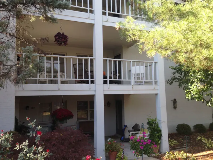 Cozy condo - Image 1