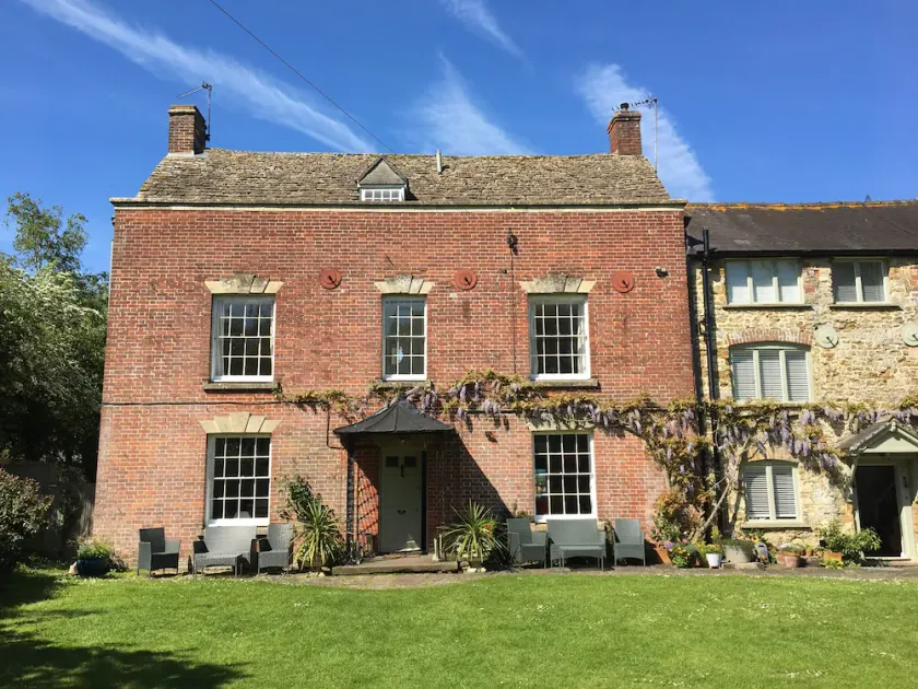 Charming, historic mill close to the Cotswold Way in North Nibley<br> - Image 1