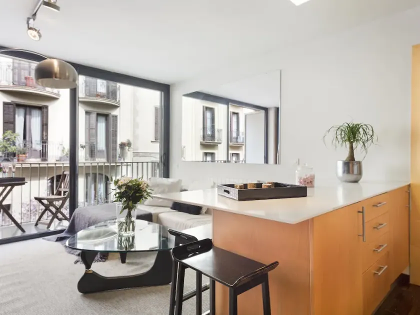 My Space Barcelona 7 apartments for 40 people in Sant Gervasi - Image 1