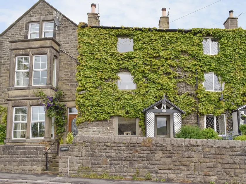 Alojamiento de 2 habitaciones en Bamford, near Hope Valley - Image 1